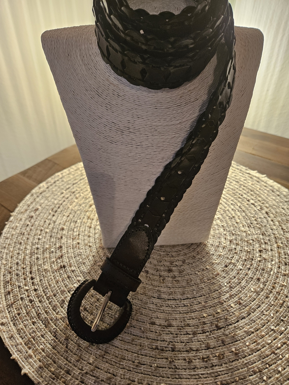 Brown Braided Leather Women's Belt - Classic Woven Style